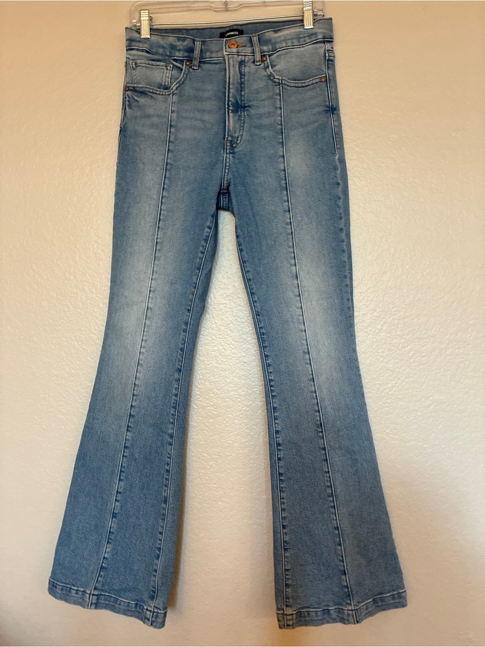 Express Light Blue Wash Women’s Flare High Rise Jeans 4R High Waisted Casual Fun